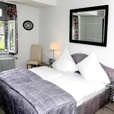 Relaxa At A Luxurious In
