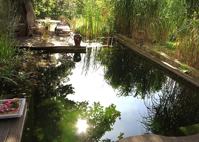 Relaxa At A Luxurious In