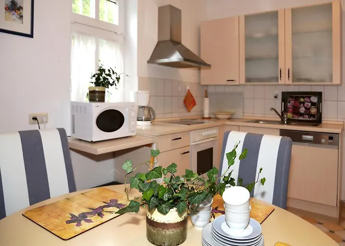 Relaxa At A Luxurious In Apartament *