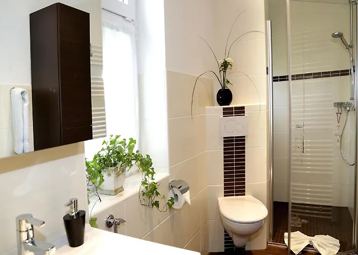 Relaxa At A Luxurious In *